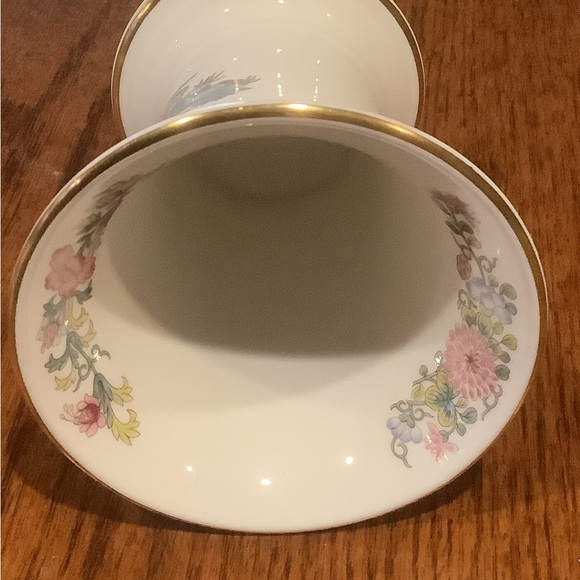 Wedgwood Kutani Crane English Bone China Small Vase - Picture 7 of 9